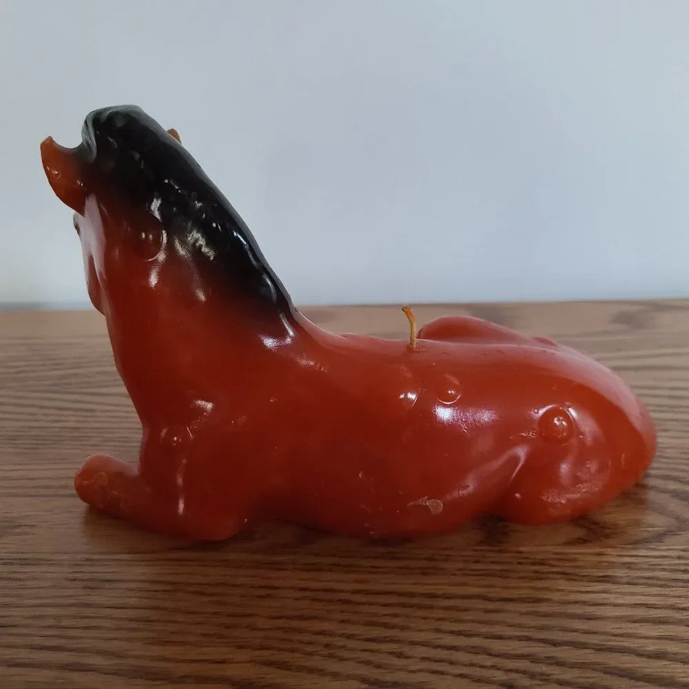 Vintage Candle Novelty Wax Candle Reclining Chestnut Quarter Horse Thoroughbred